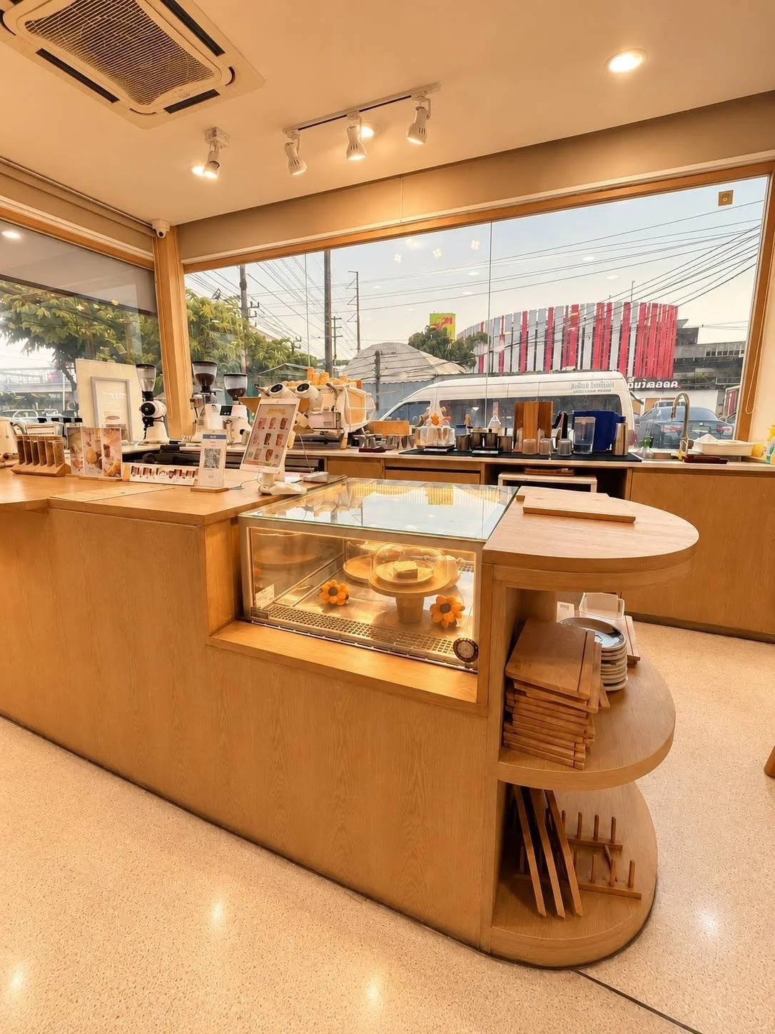 ร้านกาแฟ / คาเฟ่ ย่านพระราม 2 พื้นที่ 64 ตร.ม. พร้อมอุปกรณ์ · ภาพย่อ 3