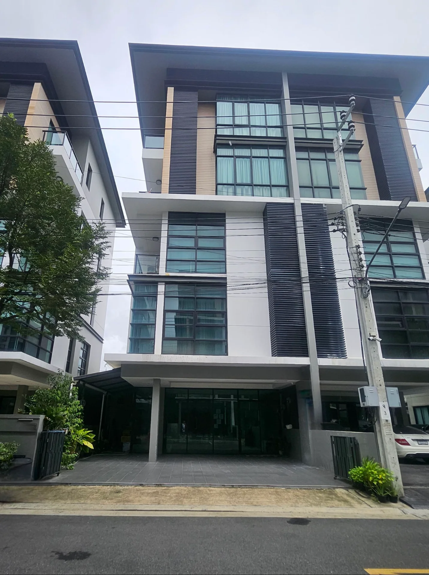 🔥 ขาย / ให้เช่าอาคาร Home Office 5 ชั้น | สุคนธสวัสดิ์  🏢 Home Office for Sale / Rent | มีลิฟต์ | จอดรถ 6–8 คัน | จดทะเบียนบริษัทได้ · ภาพย่อ 1