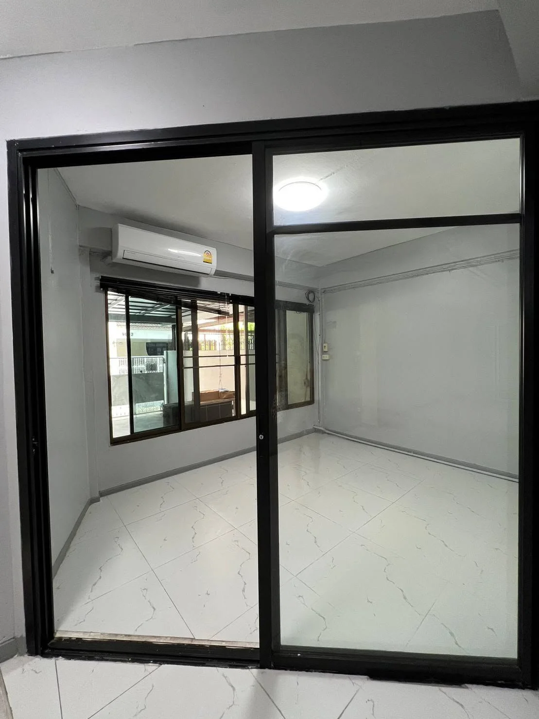 🔥 บ้าน 2 ชั้นให้เช่า | เอกมัย 12 | ปรับปรุงใหม่ | จดทะเบียนบริษัทได้  🏠 House for Rent | ใจกลางเมือง | เหมาะสำหรับพักอาศัยหรือทำสำนักงาน · ภาพย่อ 3