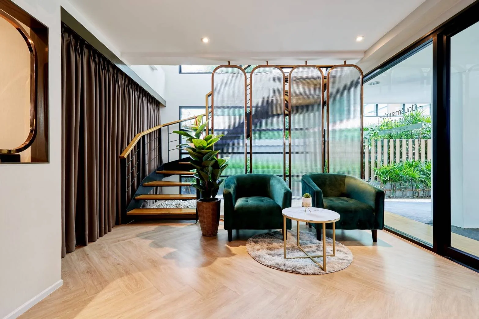 🏥 เซ้งกิจการ Prima Lounge Wellness Center - พรีม่า เลาจน์ เวลล์เนส เซ็นเตอร์ สหคลินิกสุขภาพ & Wellness – ลาดพร้าว 101 · ภาพย่อ 2